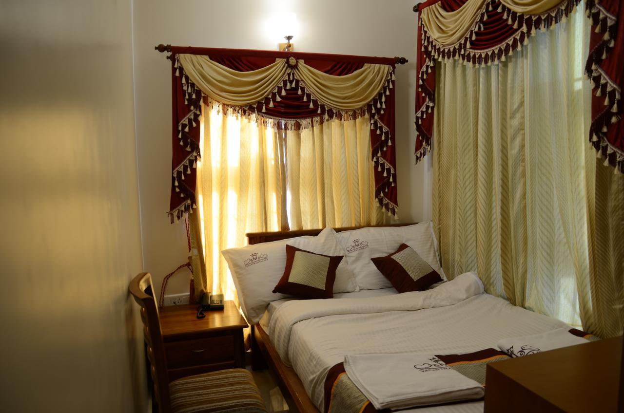 Hotel Vasantham Palace Ooty Luaran gambar